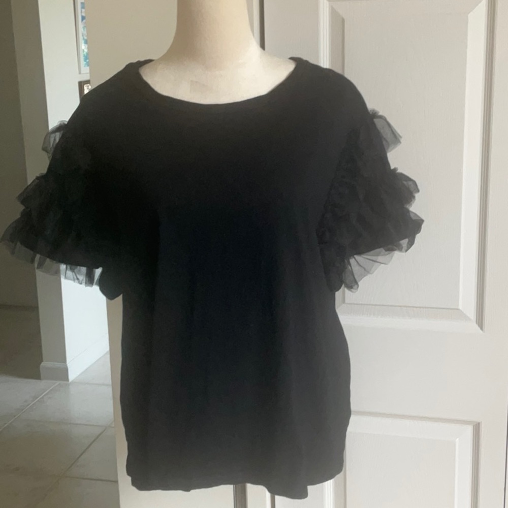 Lea & Viola Black Ruffled T Shirt